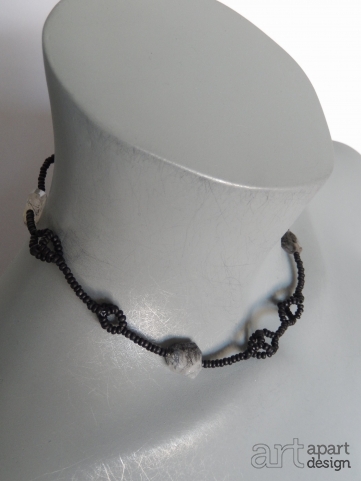 036 necklace short black with rutilated quartz