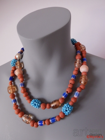 054 necklace long turquoise oval shapes, glassbeads ceramic beads