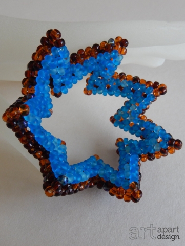006a armband bruin met blauwe binnenzijde
