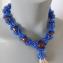 047 halssieraad kort blauwe diabolo's met jaspis